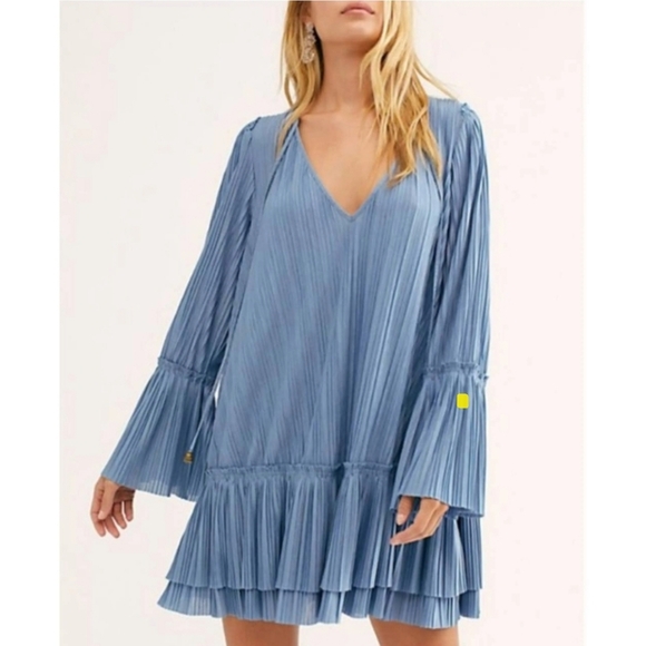 Free People Can’t Help It Pleated Mini Dress in Blue Size S MSRP $138 - Picture 2 of 5